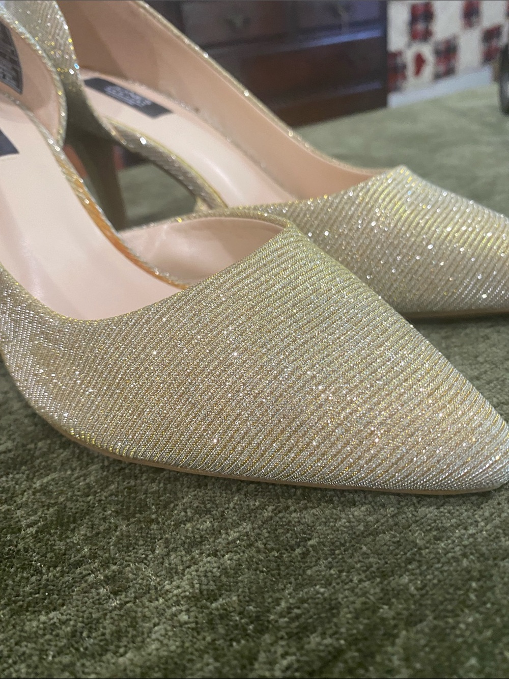 Jones New York Champagne Glitter Pointed Toe Pumps - Picture 2 of 4